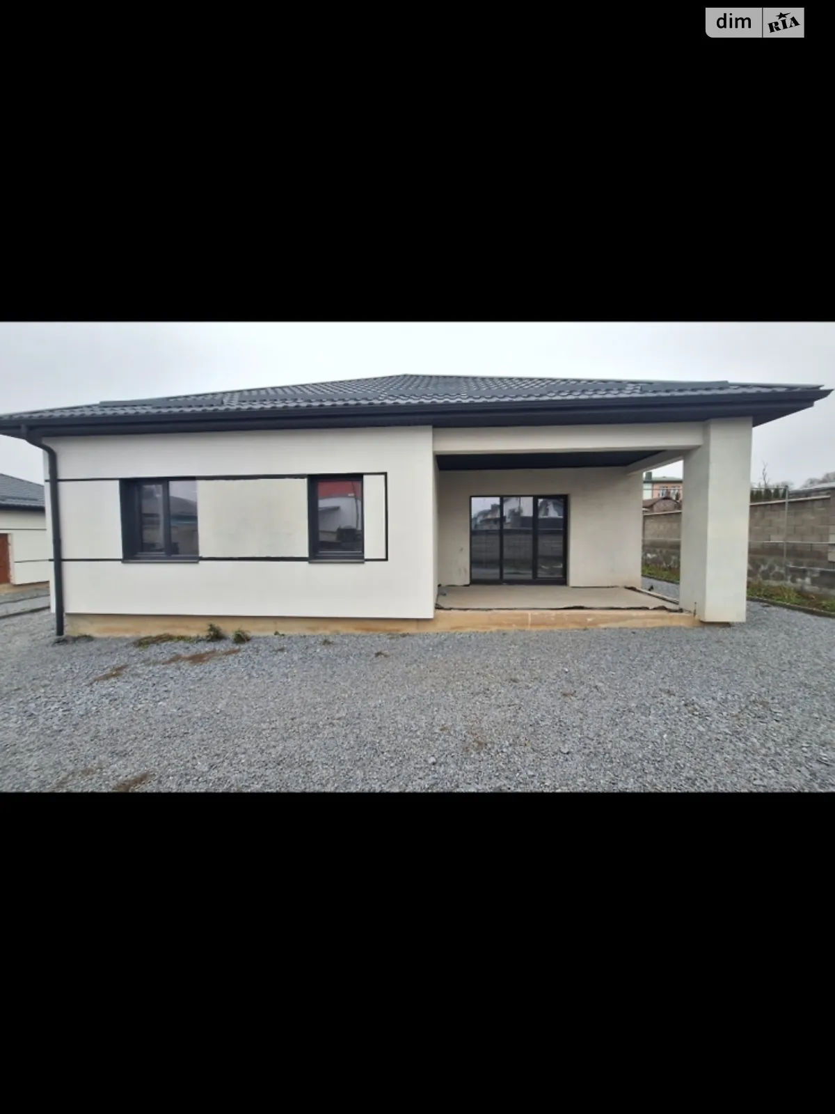 Продается одноэтажный дом 110 кв. м с бассейном, цена: 90000 $ - фото 1