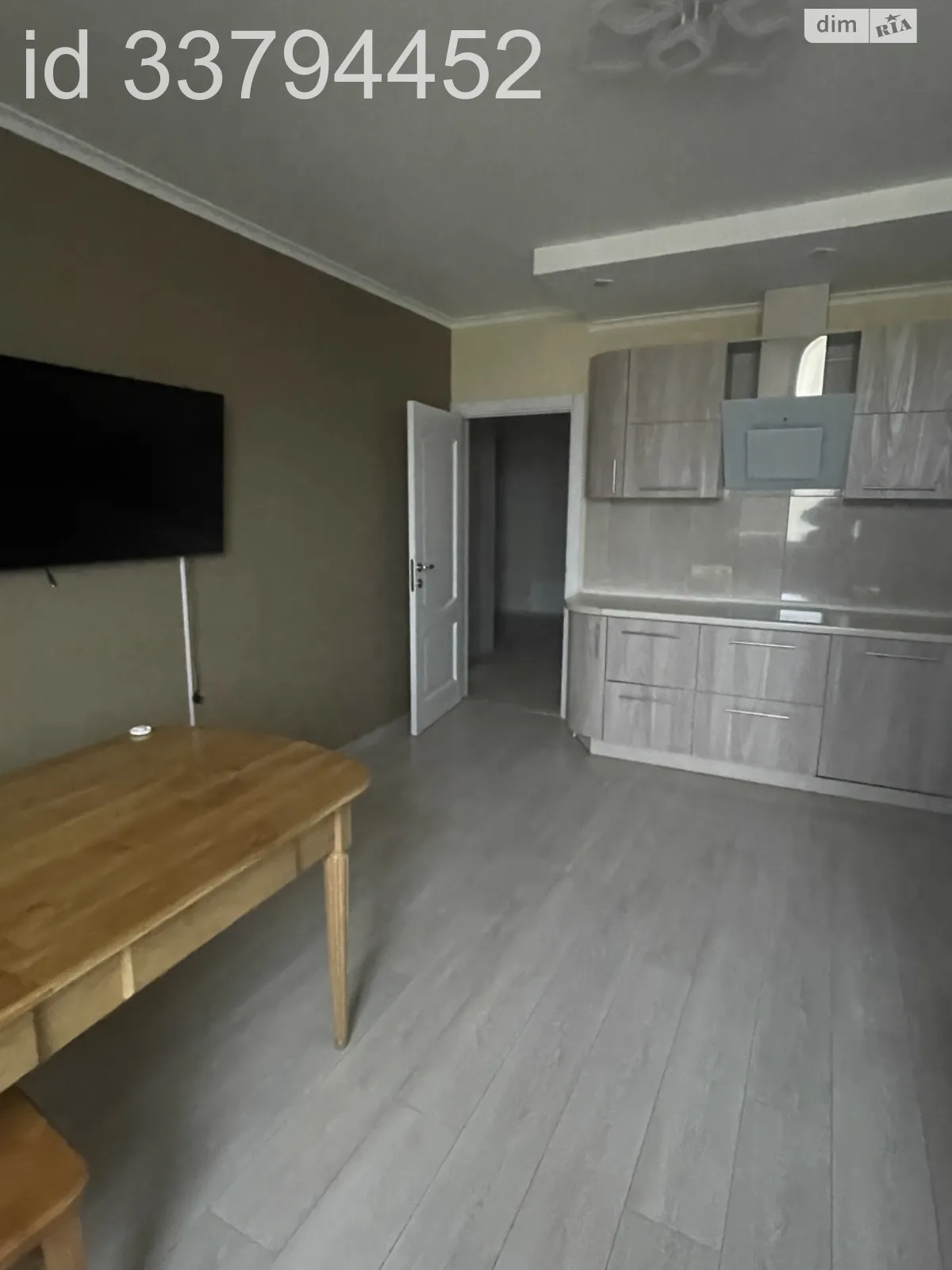 Сдается в аренду 3-комнатная квартира 106 кв. м в Киеве, ул. Федора Эрнста, 16А - фото 1