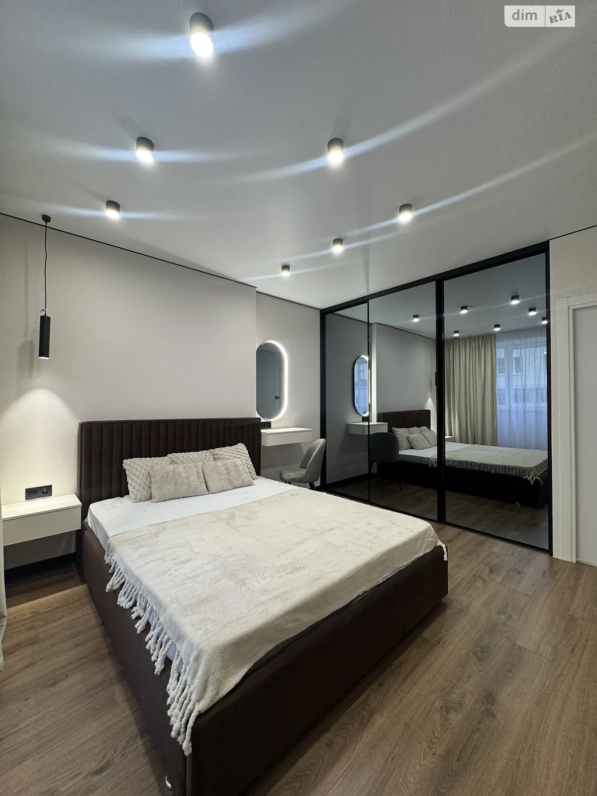 Продается 1-комнатная квартира 43 кв. м в Хмельницком, ул. Сечевых Стрельцов - фото 1