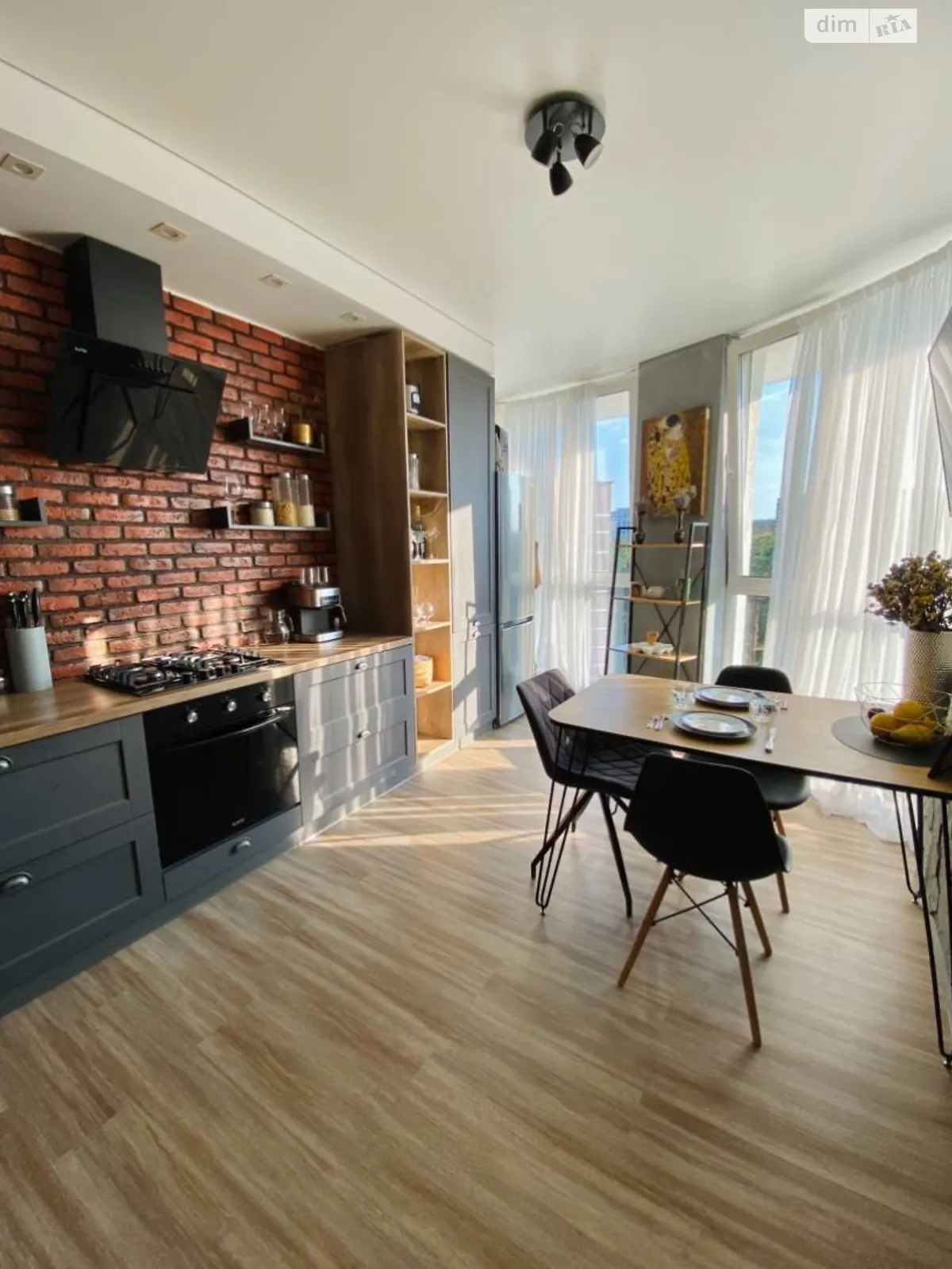 Продається 2-кімнатна квартира 57.2 кв. м у Ірпені, вул. Університетська(Карла Маркса) - фото 1