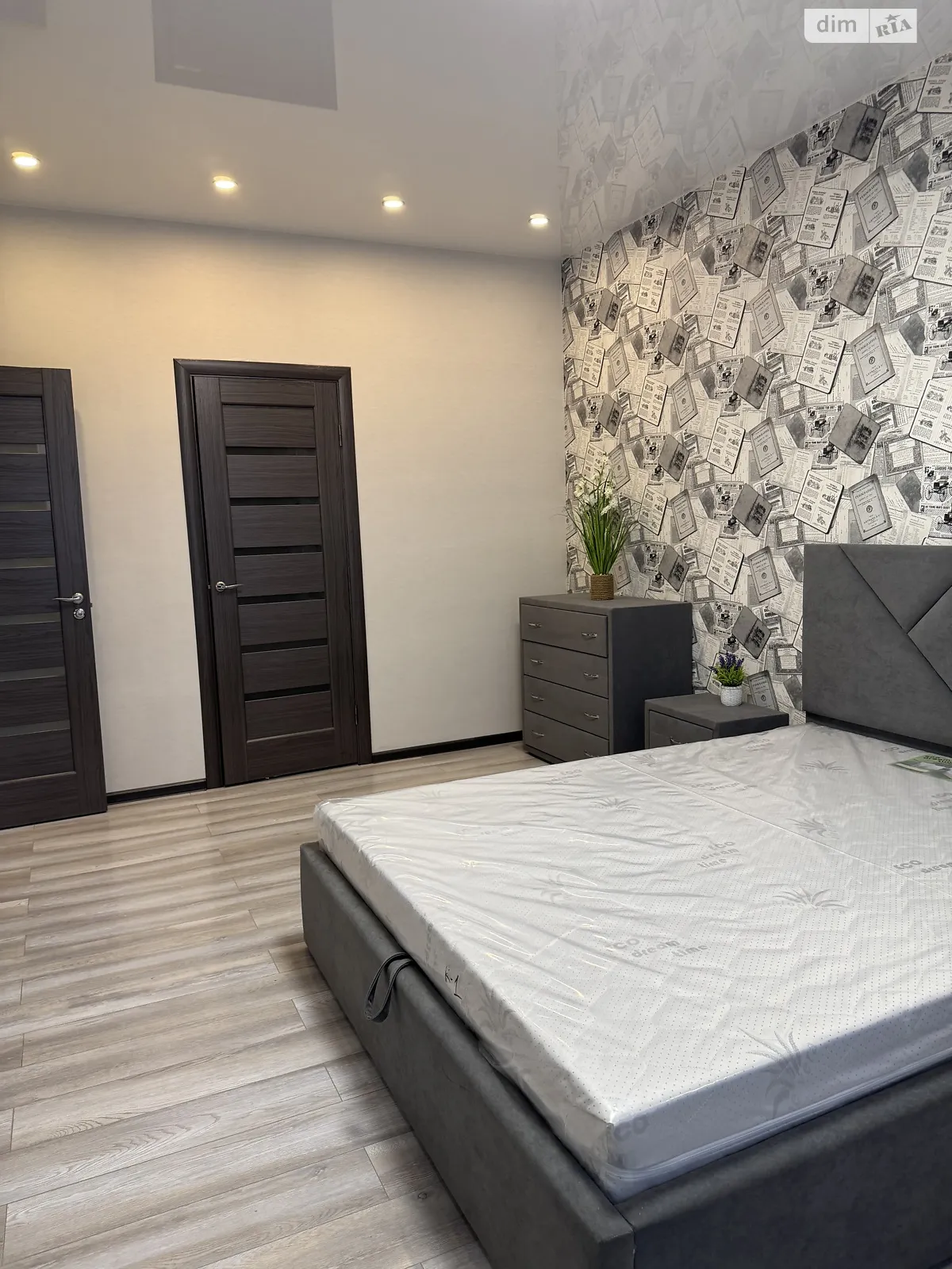 Продається 2-кімнатна квартира 77 кв. м у Вінниці, вул. Князів Коріатовичів - фото 1