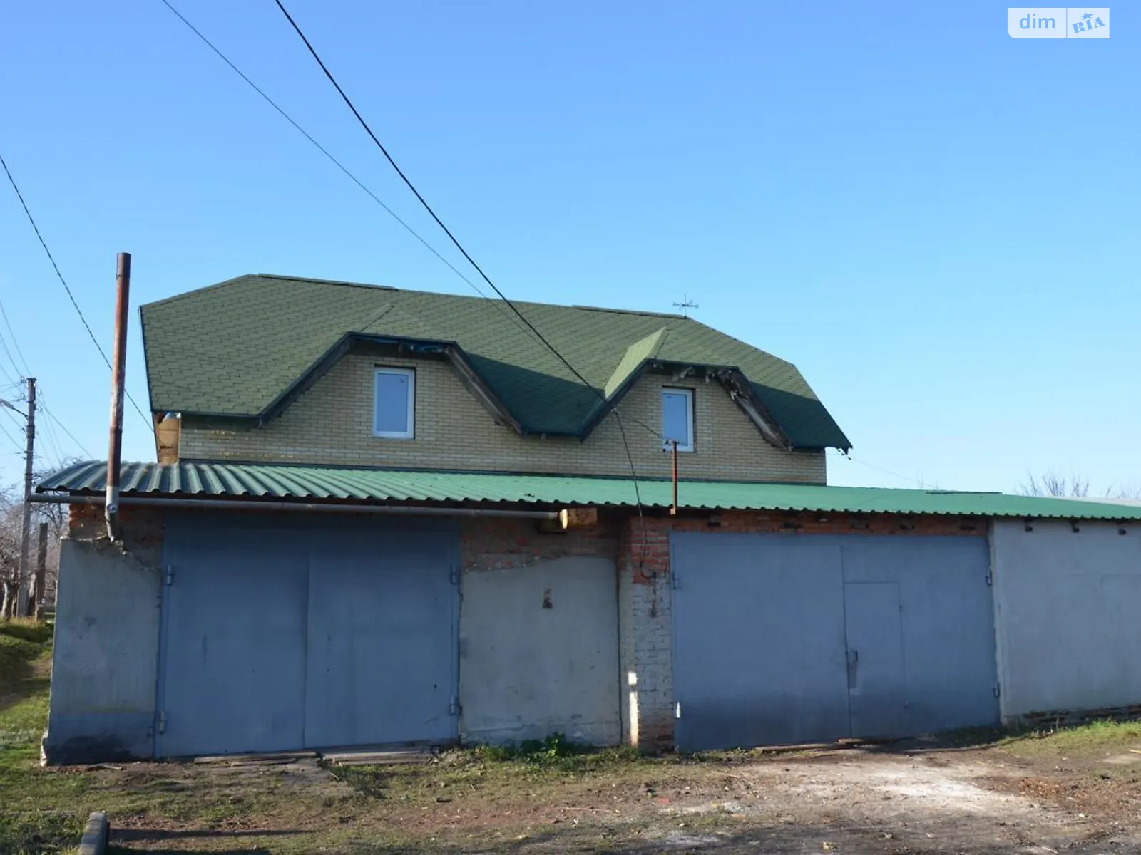 Продается дом на 2 этажа 198 кв. м с балконом, цена: 110000 $ - фото 1