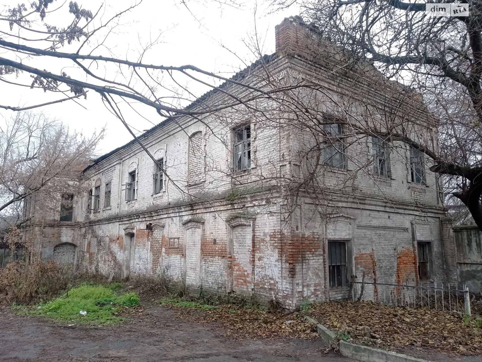 Продается помещения свободного назначения 420 кв. м в 2-этажном здании, цена: 50000 $ - фото 1