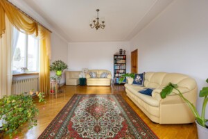 Куплю дом Львовской области