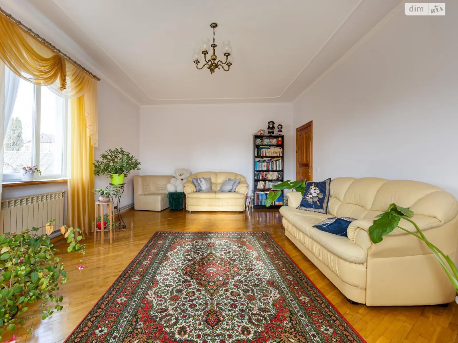 Продается дом на 2 этажа 184.4 кв. м с подвалом, цена: 160000 $ - фото 1