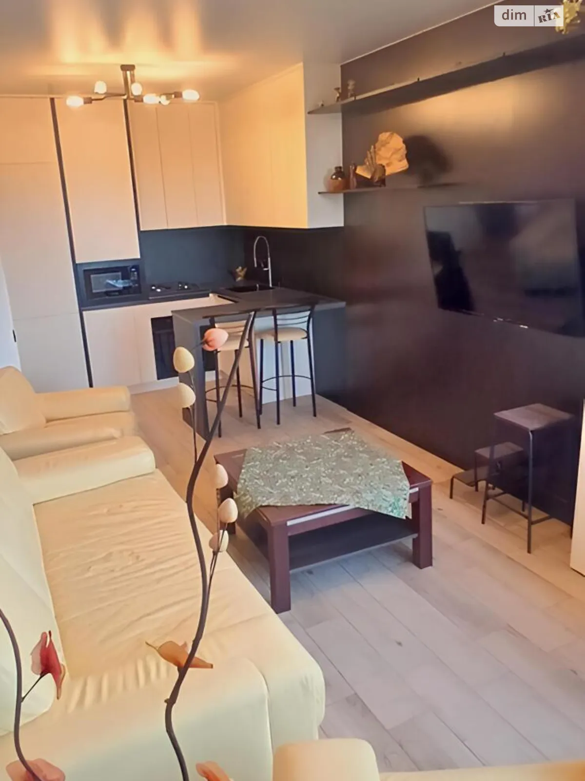 Сдается в аренду 1-комнатная квартира 42.5 кв. м в Львове, ул. Беговая, 17Б - фото 1