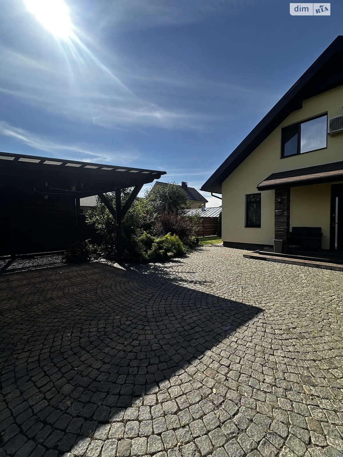 Продается дом на 2 этажа 170 кв. м с террасой, цена: 198000 $ - фото 1