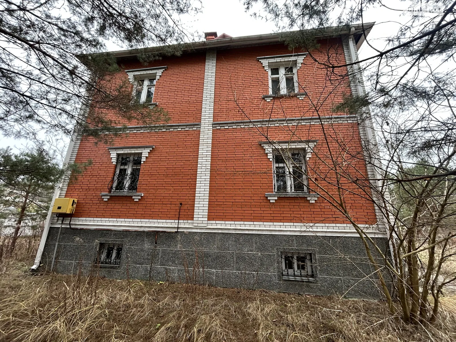 Продается дом на 2 этажа 175 кв. м с верандой, цена: 250000 $ - фото 1