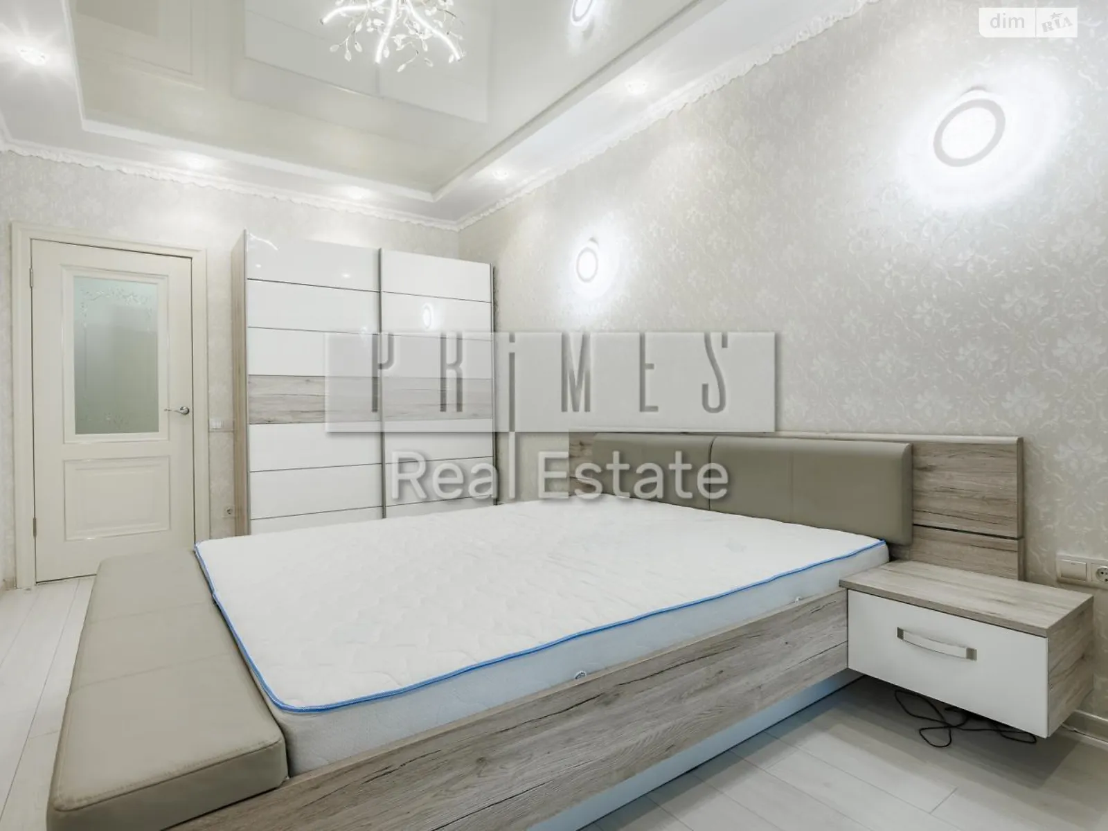 Продается 2-комнатная квартира 79.3 кв. м в Киеве, ул. Антоновича(Горького), 109 - фото 1