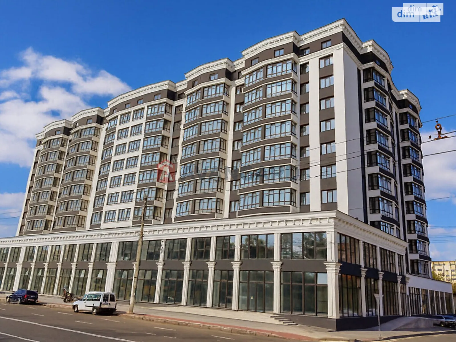 Продается 2-комнатная квартира 86 кв. м в Хмельницком, ул. Шевченко, 39 - фото 1