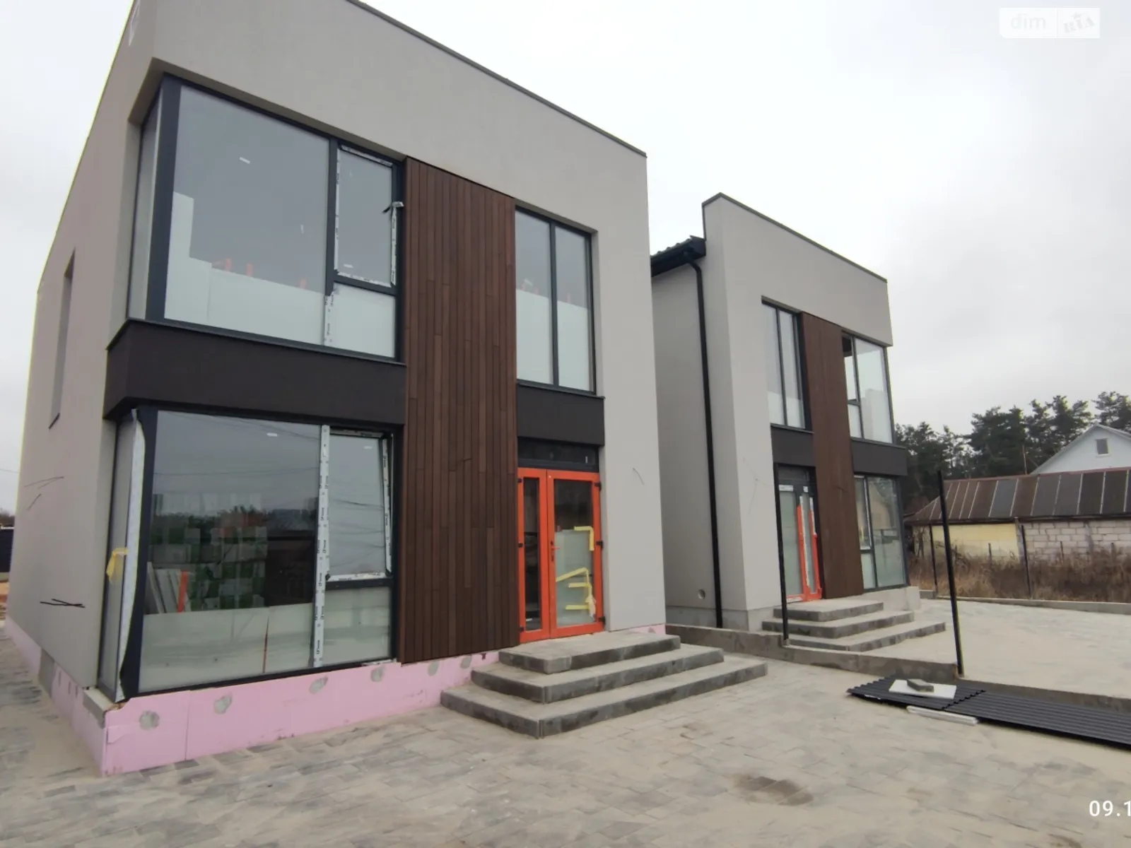 Продается дом на 2 этажа 190 кв. м с беседкой, цена: 170000 $ - фото 1