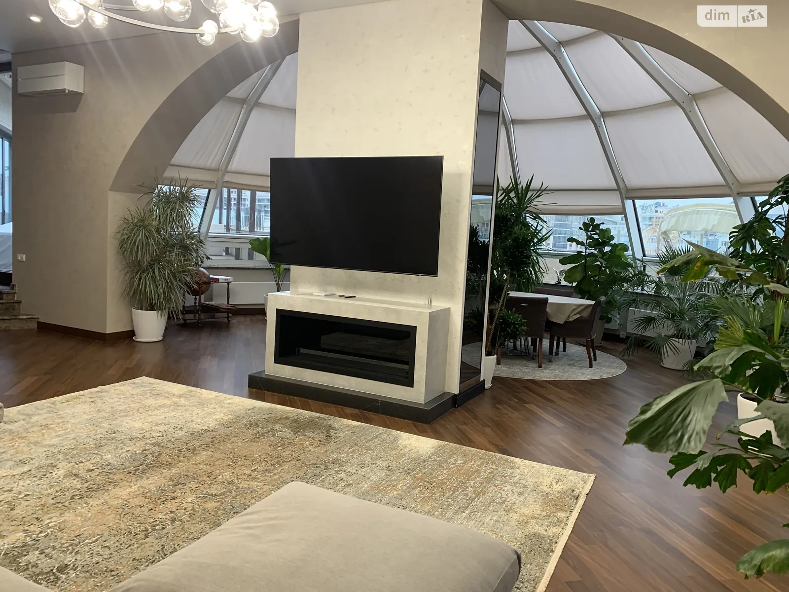 Продается 3-комнатная квартира 310 кв. м в Одессе, ул. Тенистая, 9/12 - фото 1