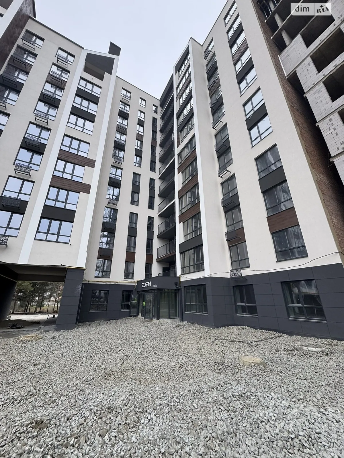 Продается 2-комнатная квартира 62 кв. м в Хмельницком, ул. Озерная, 20/4Б - фото 1