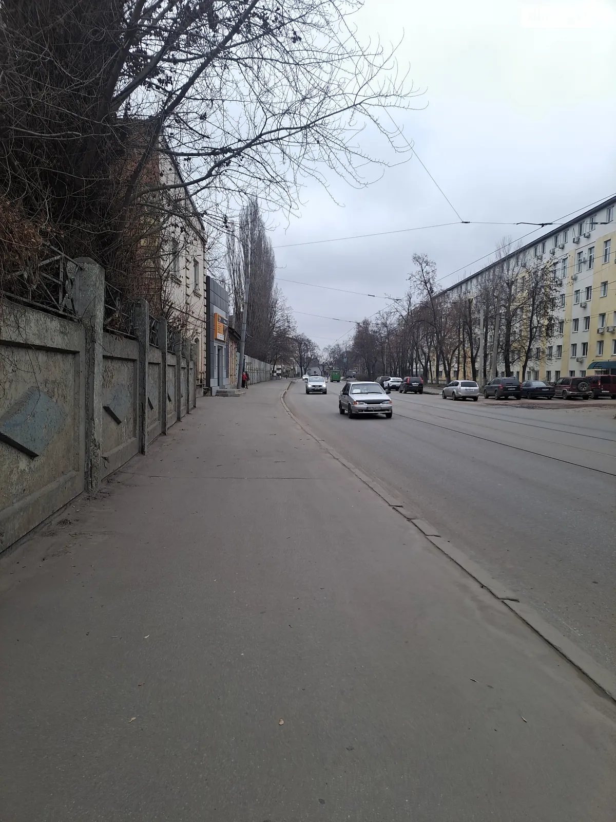 Сдается в аренду объект сферы услуг 2000 кв. м в 2-этажном здании, цена: 40 грн - фото 1