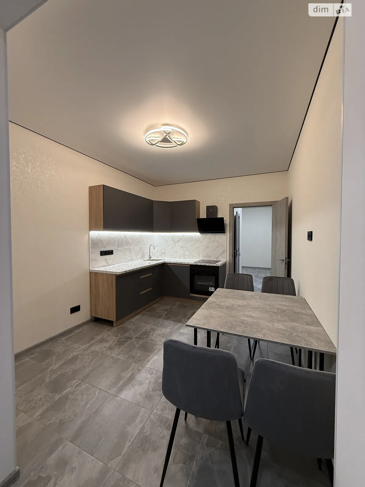 Продается 2-комнатная квартира 52 кв. м в Лиманке, ул. Академика Вильямса, 93/4 - фото 1