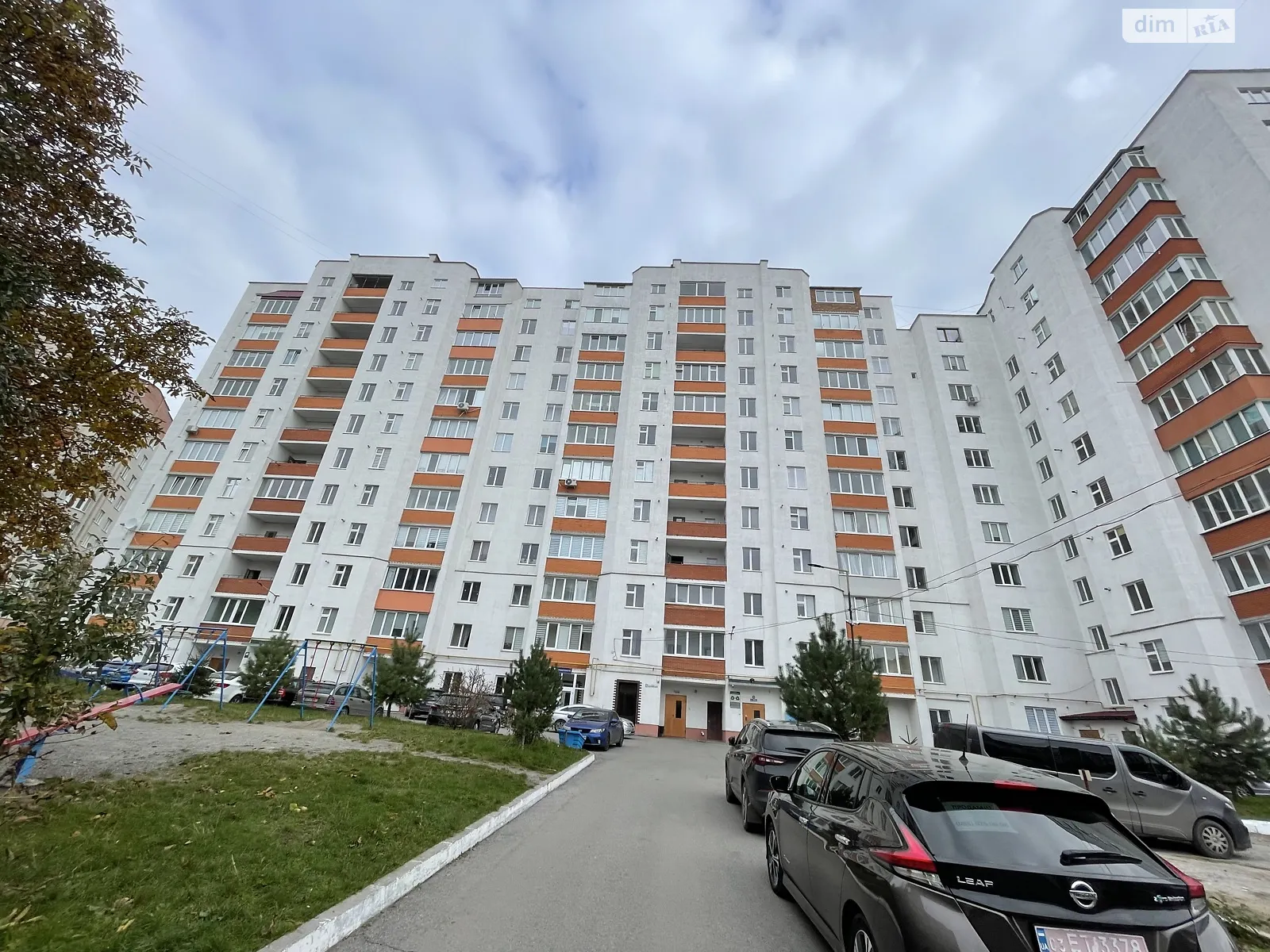 Продається 3-кімнатна квартира 102.8 кв. м у Хмельницькому, вул. Лісогринівецька, 16 - фото 1