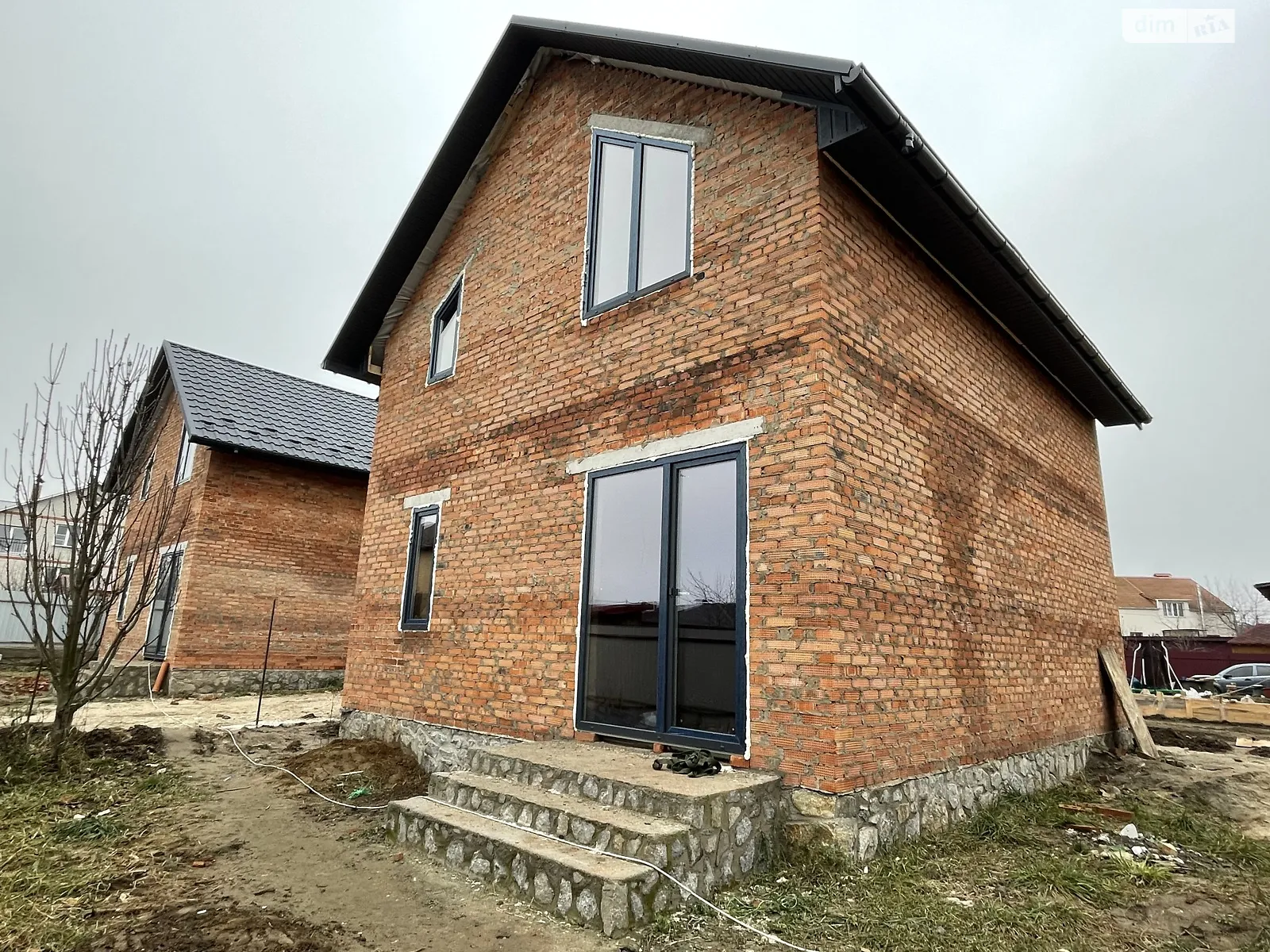 Продается дом на 2 этажа 100 кв. м с балконом, цена: 88000 $ - фото 1