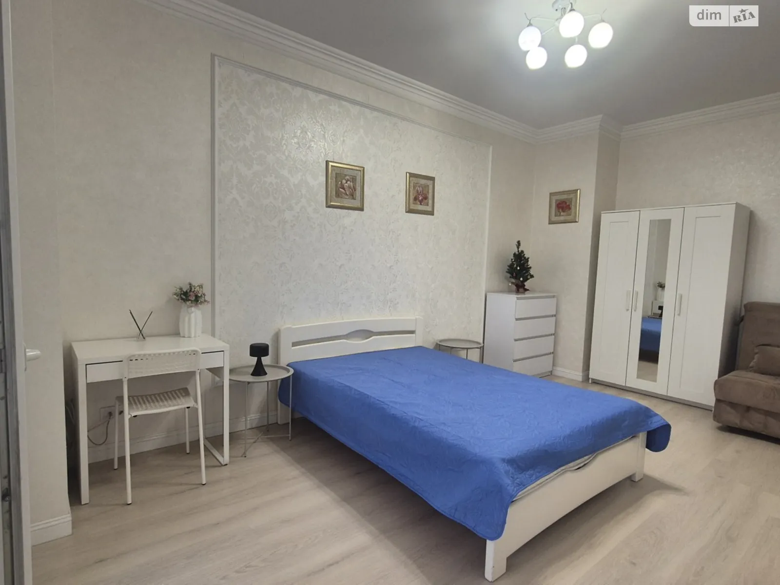 Сдается в аренду 1-комнатная квартира 40 кв. м в Одессе, ул. Асташкина, 29 - фото 1