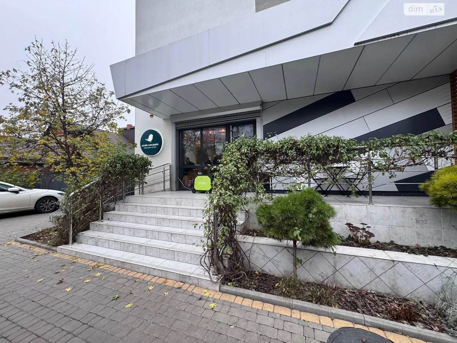 Сдается в аренду помещения свободного назначения 40 кв. м в 3-этажном здании, цена: 30000 грн - фото 1