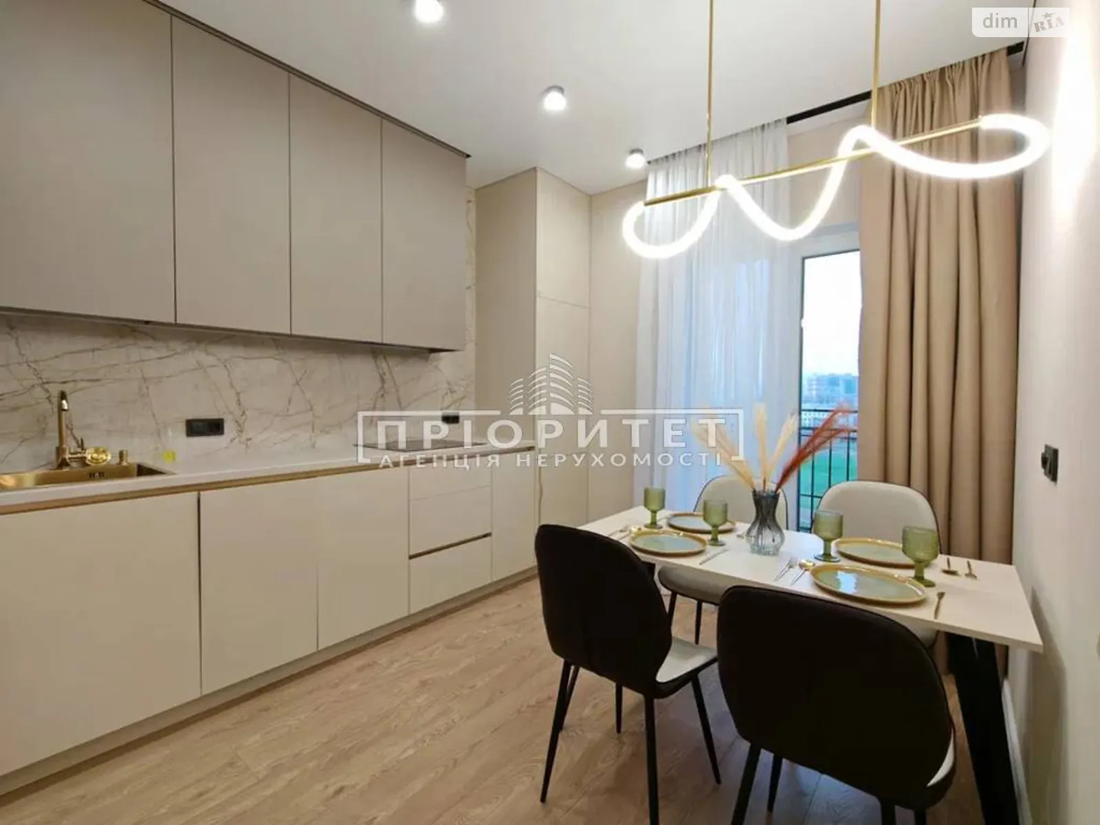 Продається 1-кімнатна квартира 43 кв. м у Одесі, вул. Краснова - фото 1