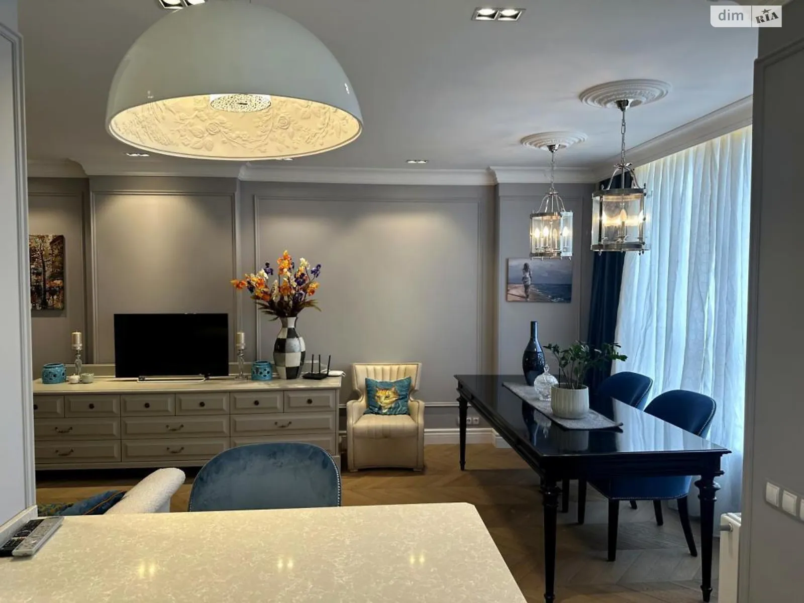 Продается 3-комнатная квартира 100 кв. м в Киеве, ул. Самойло Кошки(Маршала Конева), 10/1 - фото 1