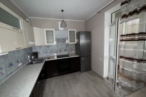 Сниму квартиру в Броварах долгосрочно