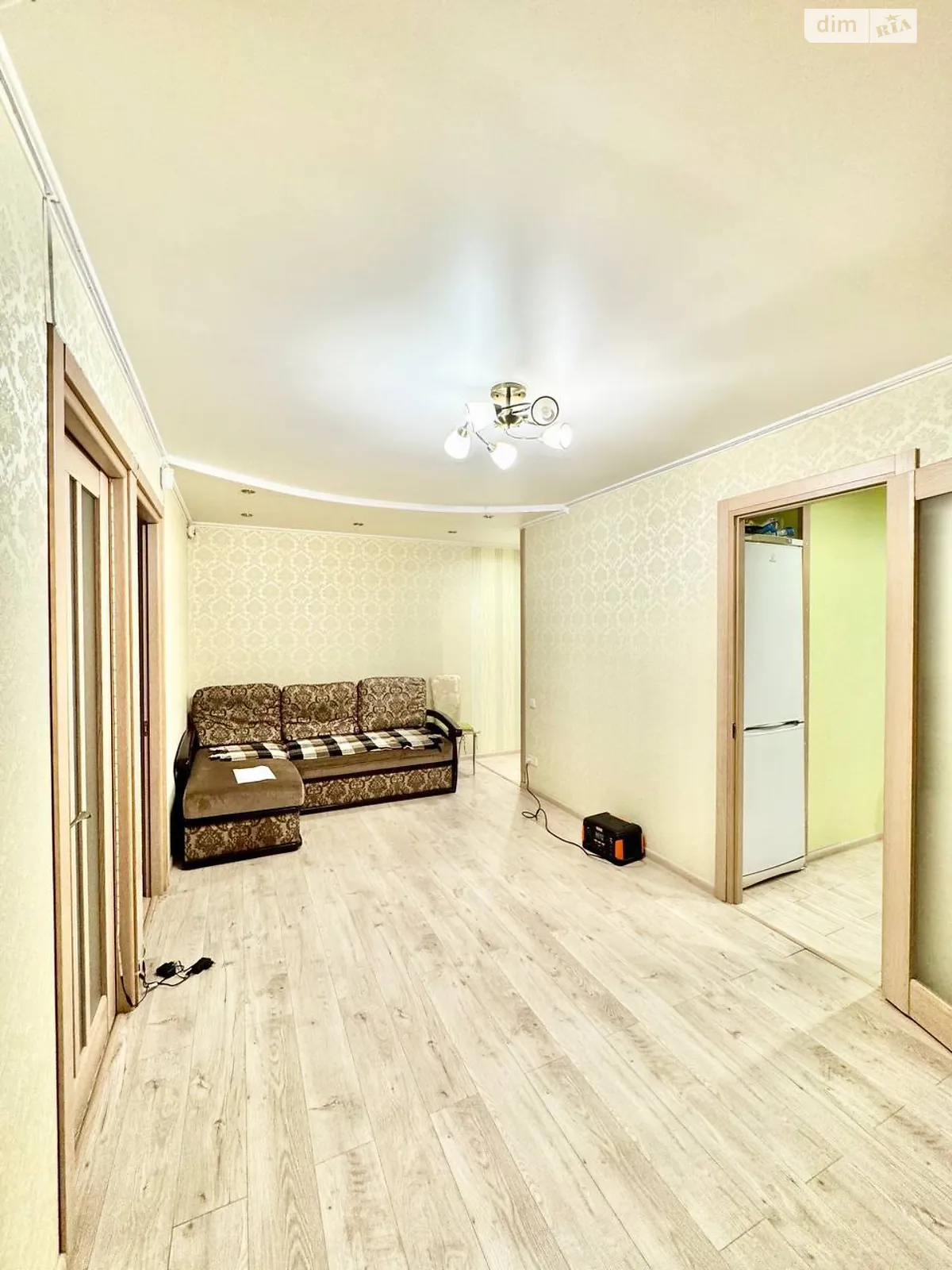 Продается 3-комнатная квартира 45.2 кв. м в Днепре, просп. Науки(Гагарина) - фото 1