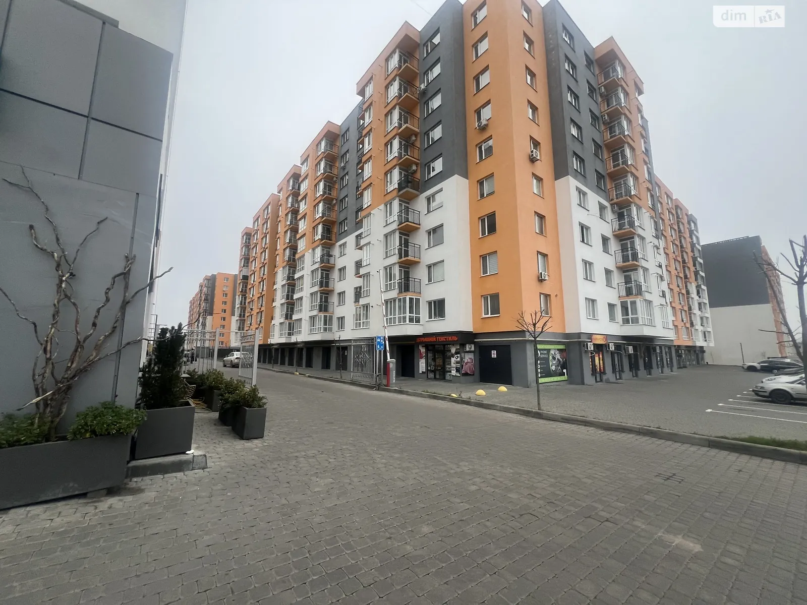 Сдается в аренду помещения свободного назначения 20 кв. м в 10-этажном здании, цена: 300 $ - фото 1