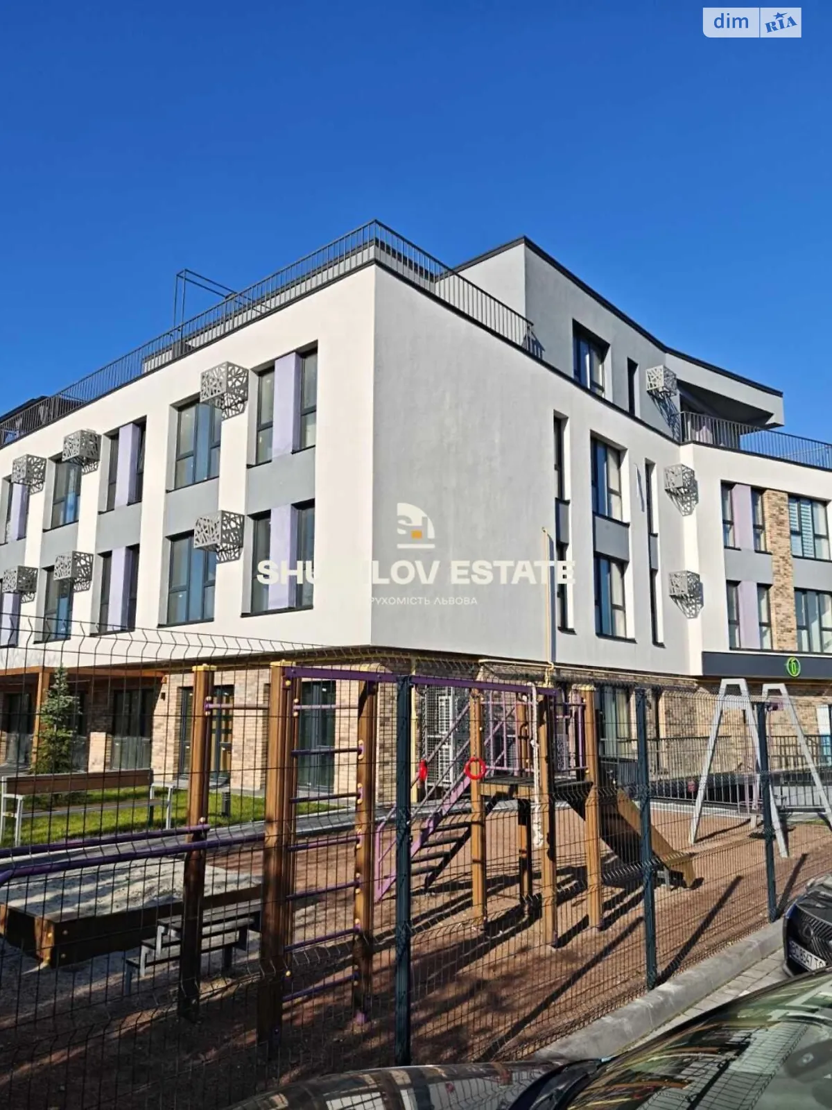 Продается 1-комнатная квартира 64.7 кв. м в Львове, ул. Брюховицкая, 143 - фото 1