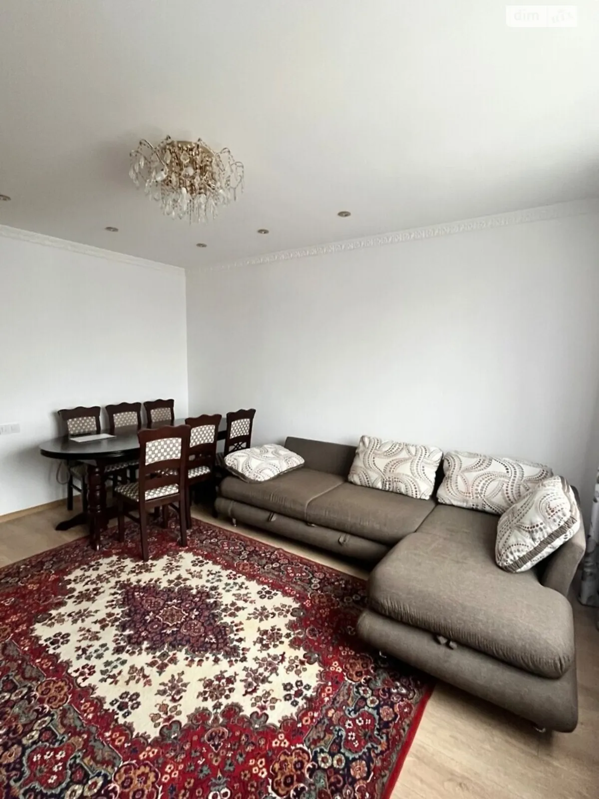 Сдается в аренду 2-комнатная квартира 66.8 кв. м в Львове, пл. Князя Святослава - фото 1