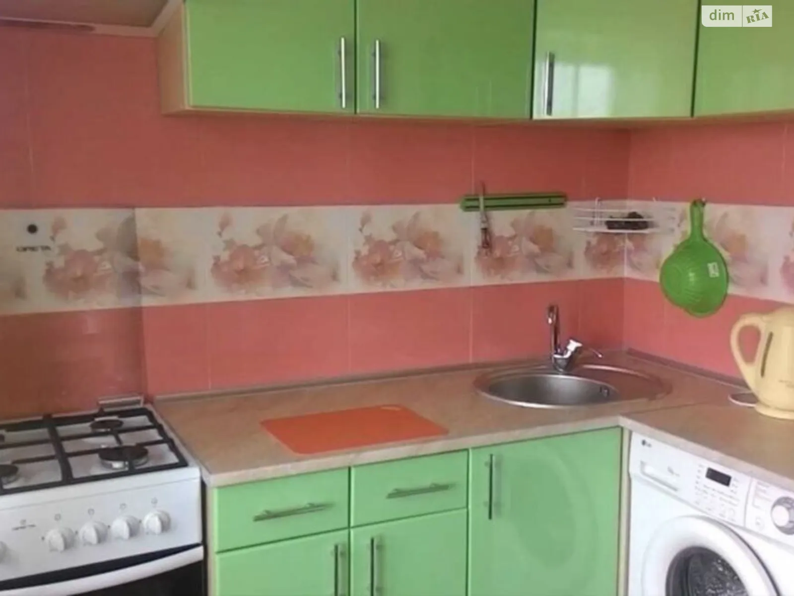 Продается 1-комнатная квартира 30 кв. м в Киеве, ул. Светлицкого, 24 - фото 1