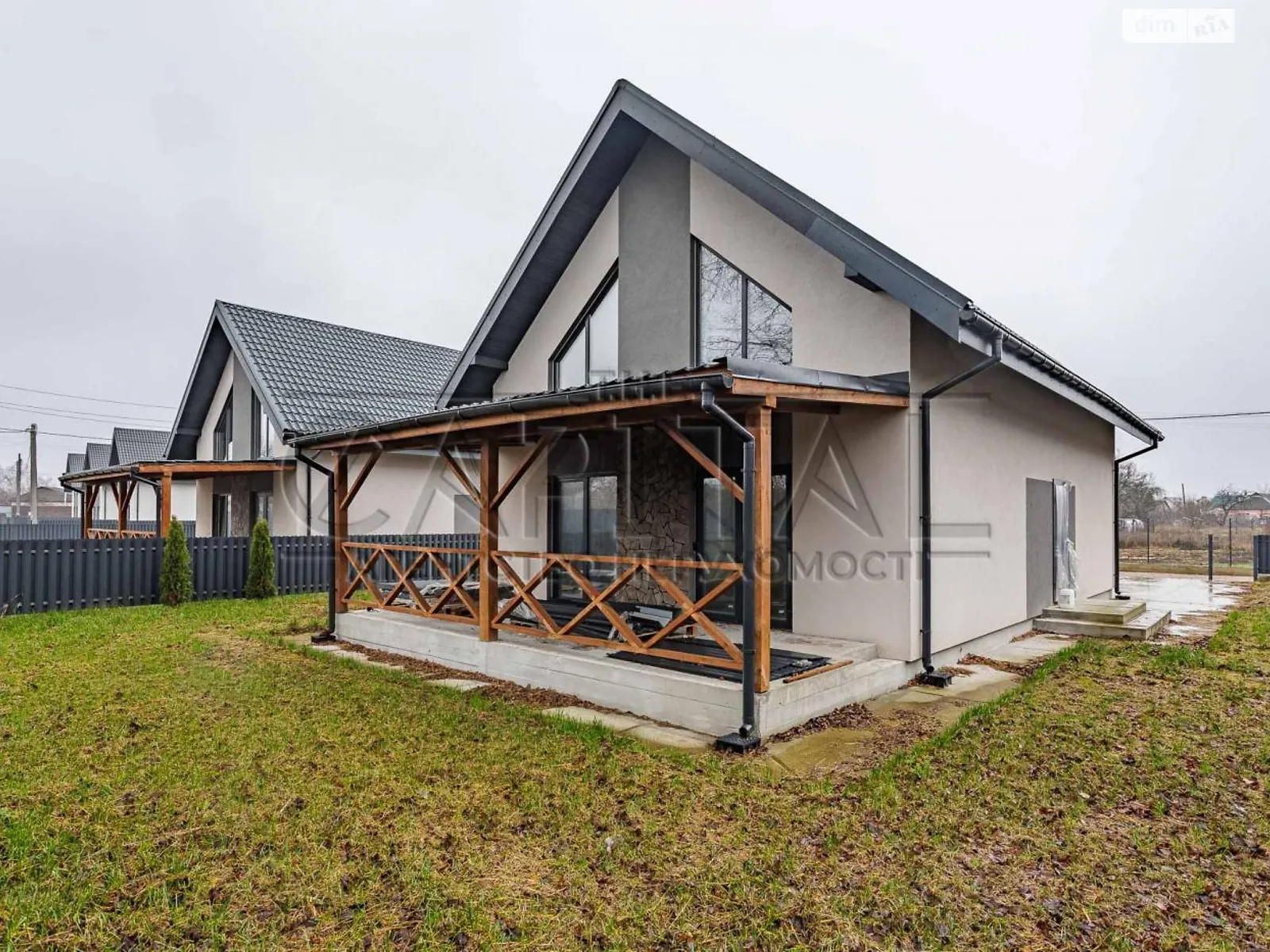 Продается дом на 2 этажа 113 кв. м с верандой, цена: 128000 $ - фото 1