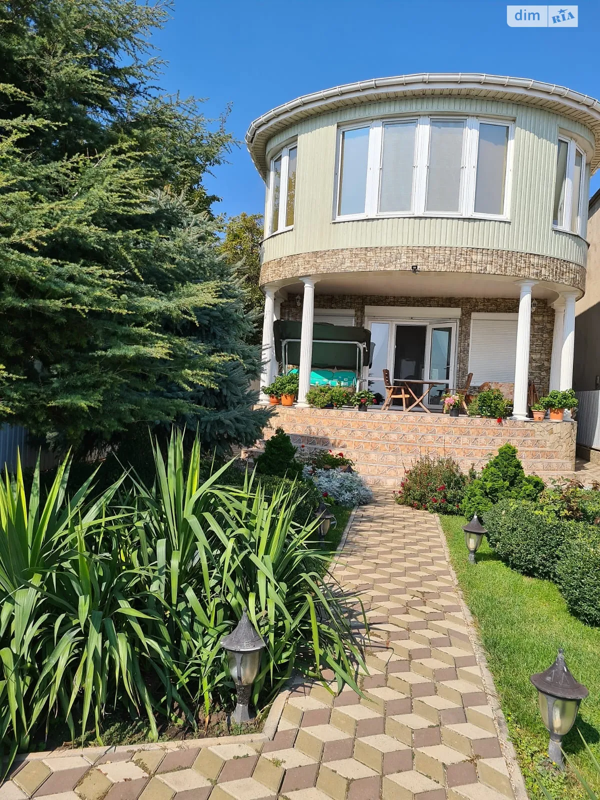 Продается дом на 2 этажа 134.1 кв. м с мебелью, цена: 240000 € - фото 1