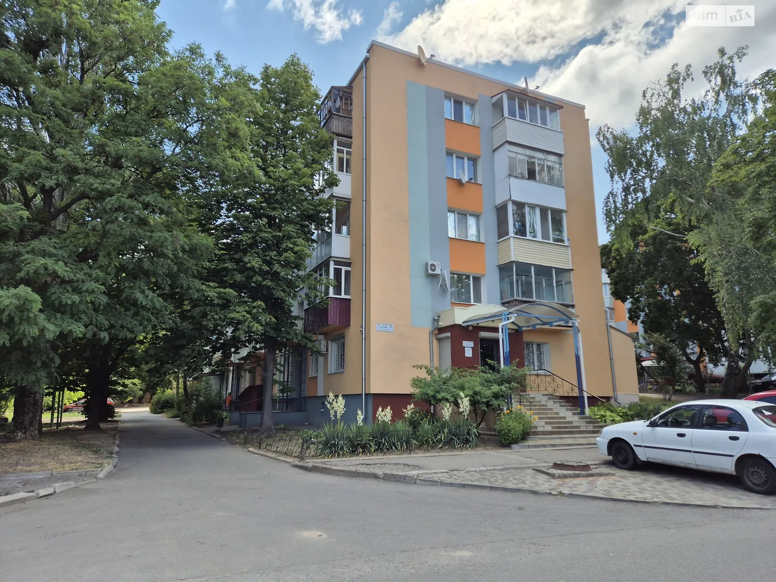 Продается 1-комнатная квартира 31 кв. м в Светловодске, ул. Михаила Грушевского(Калинина), 16 - фото 1