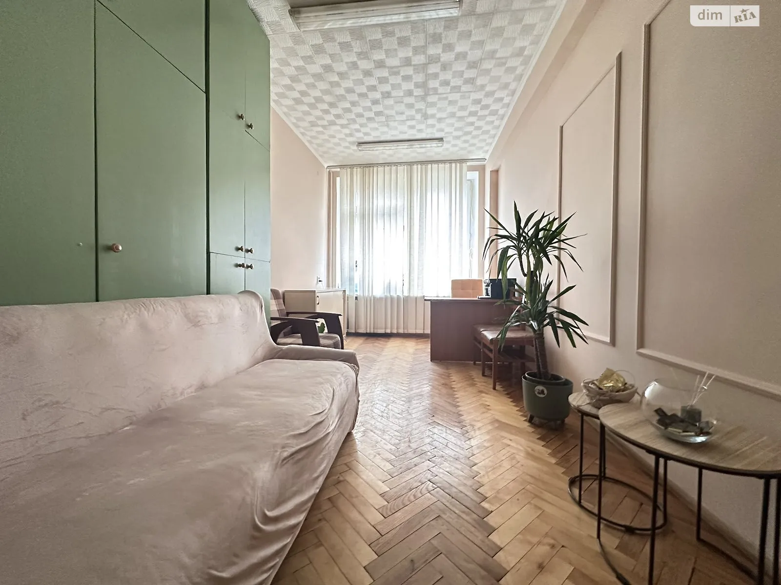 Сдается в аренду офис 18 кв. м в бизнес-центре, цена: 2970 грн - фото 1