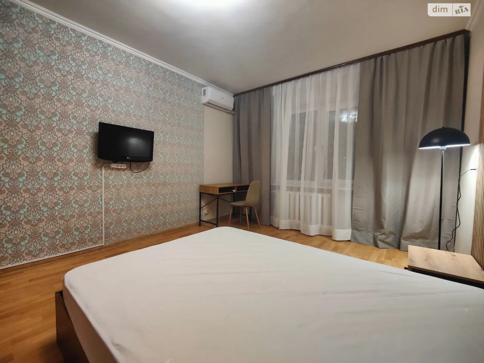 вул. Олени Пчілки, 4 Позняки Київ - фото 1