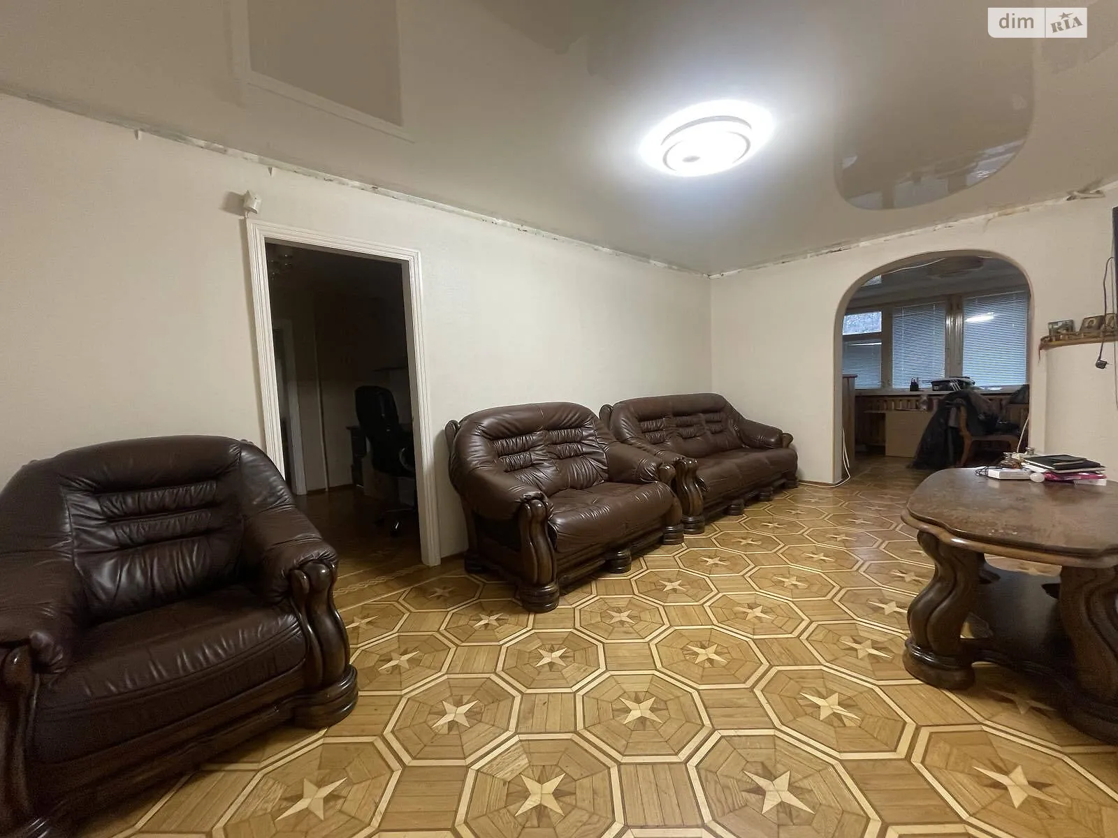 Продается 5-комнатная квартира 137.8 кв. м в Одессе, ул. Героев Крут, 35 - фото 1