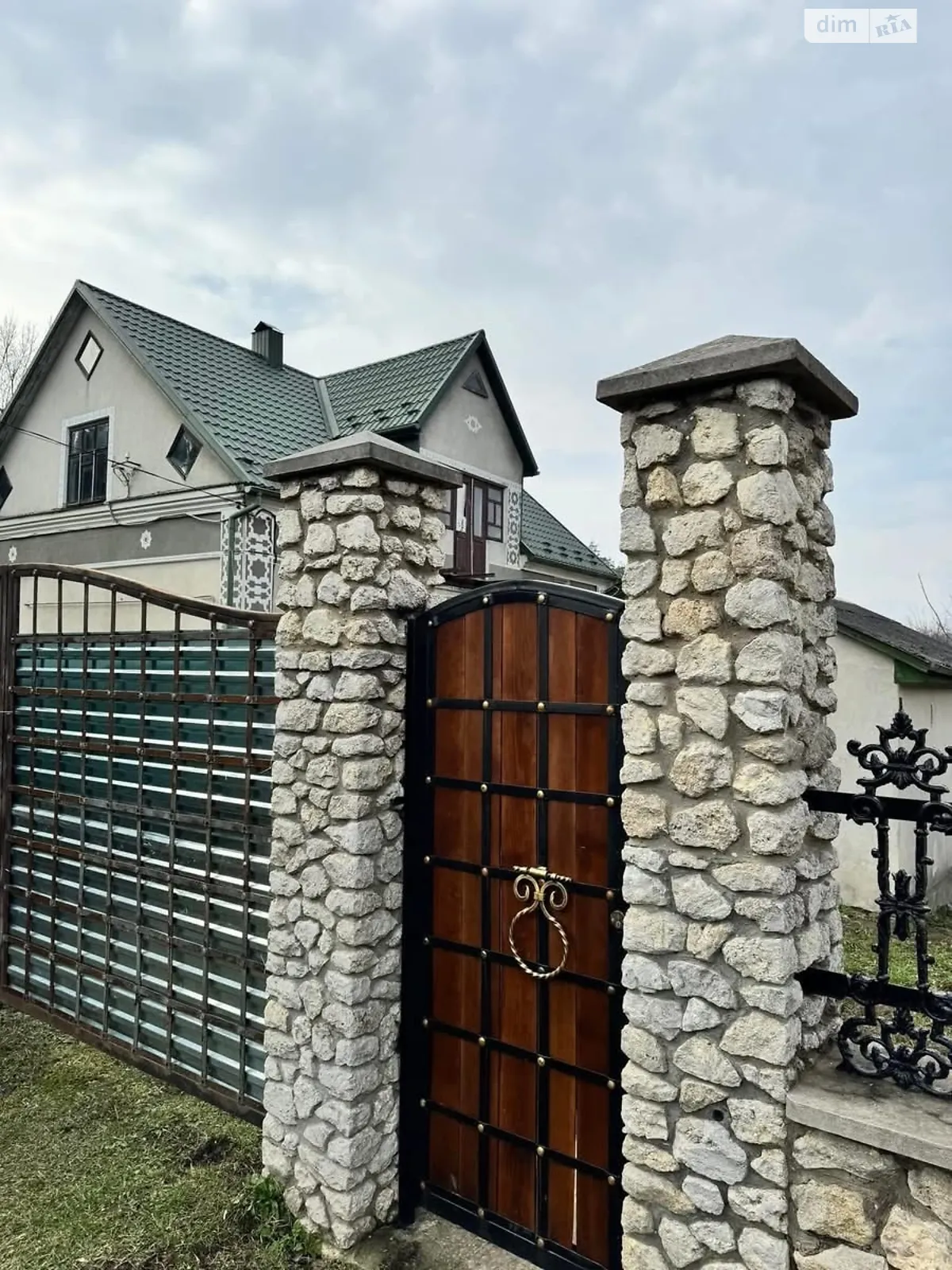 Продается одноэтажный дом 100.8 кв. м с террасой, цена: 36000 $ - фото 1