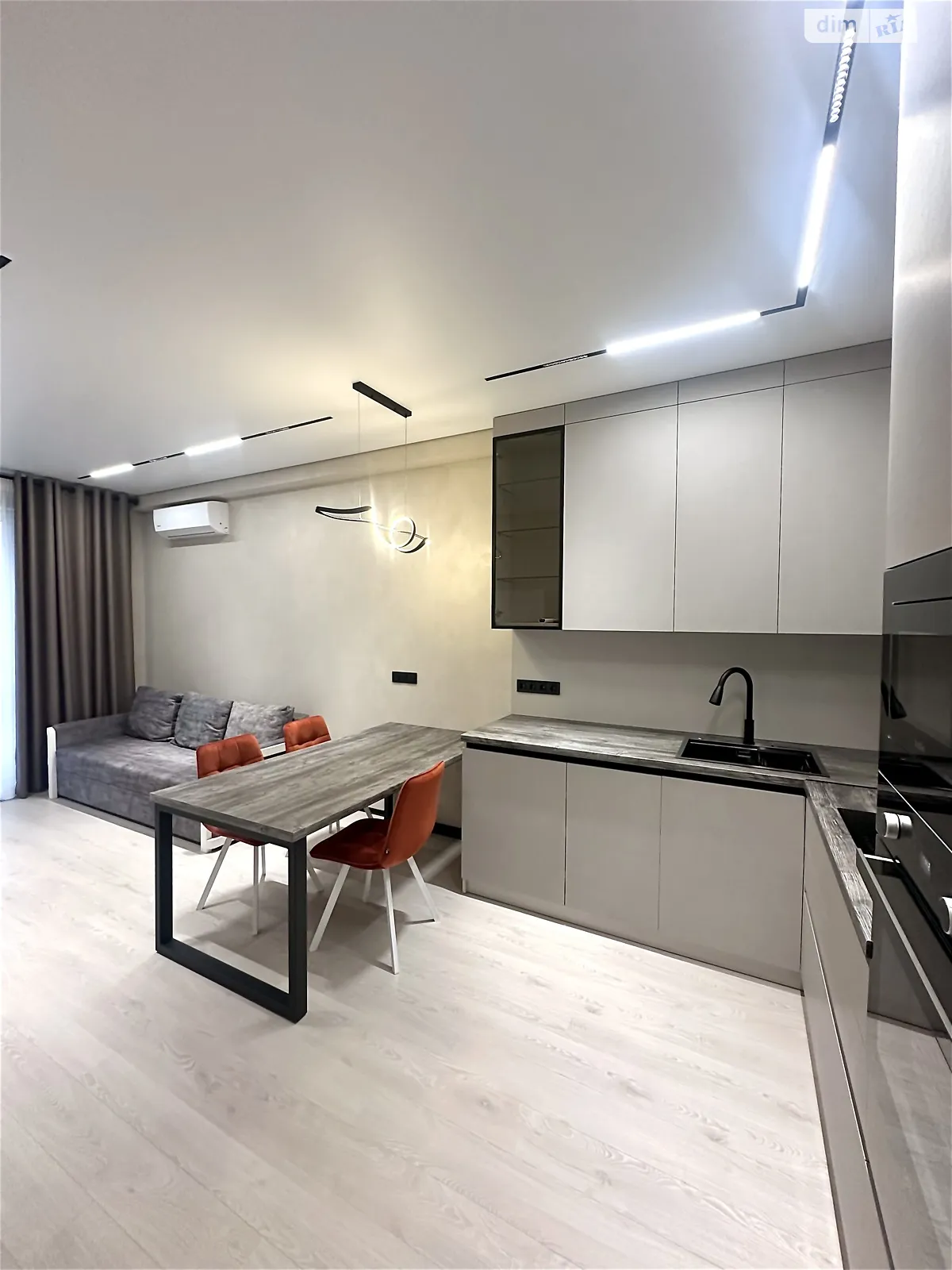 Сдается в аренду 1-комнатная квартира 51 кв. м в Киеве, ул. Михаила Максимовича, 26Г - фото 1