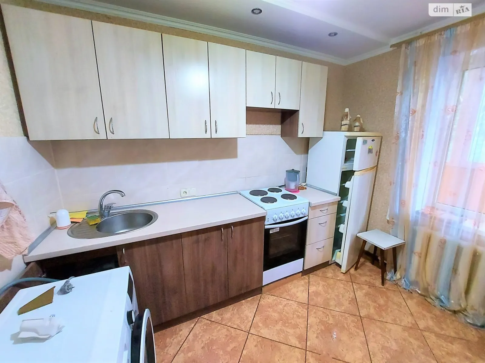 Продається 1-кімнатна квартира 39.2 кв. м у Миколаєві, просп. Героїв України - фото 1