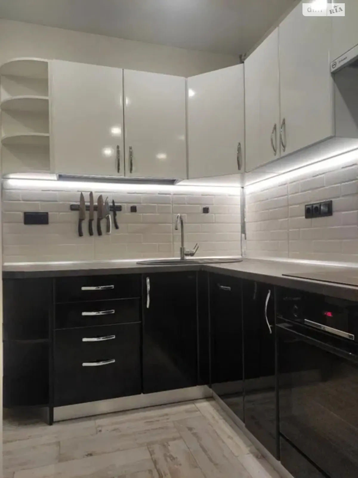 Продается 1-комнатная квартира 31 кв. м в Песочине, цена: 24500 $ - фото 1