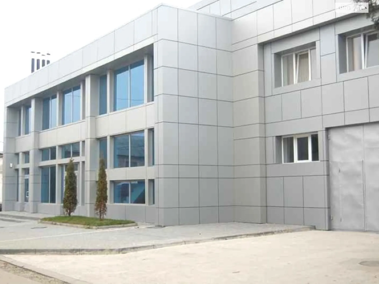 Продается помещения свободного назначения 1298.2 кв. м в 2-этажном здании, цена: 1038560 $ - фото 1