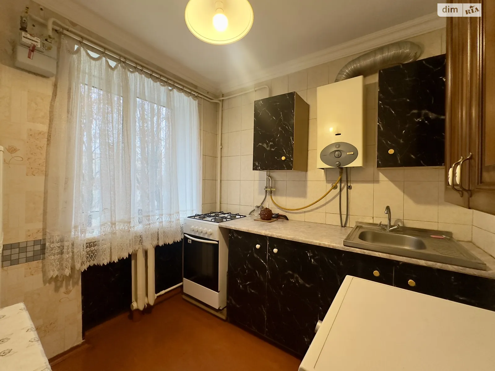 Сдается в аренду 1-комнатная квартира 32 кв. м в, цена: 8000 грн - фото 1