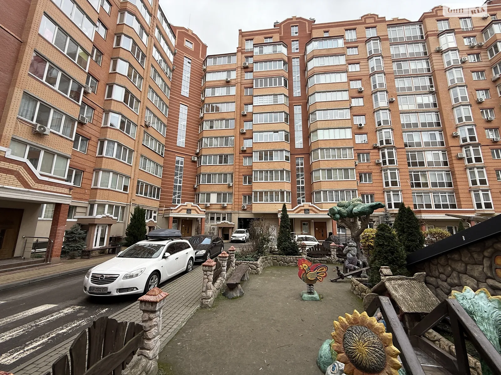 Продается 2-комнатная квартира 71.2 кв. м в Ирпене, ул. Университетская(Карла Маркса), 2Ф/3 - фото 1