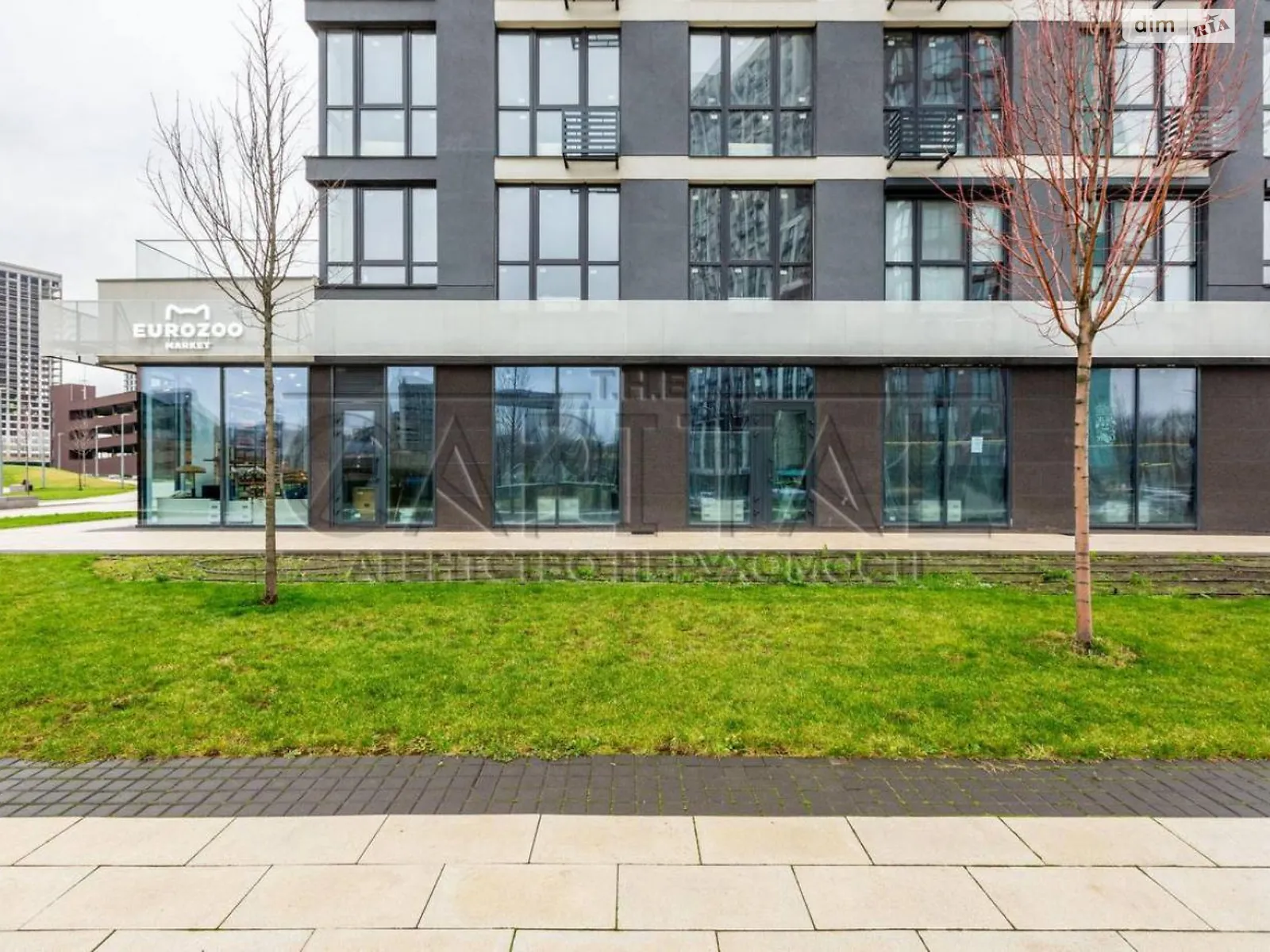 Продается офис 61.4 кв. м в бизнес-центре, цена: 250000 $ - фото 1