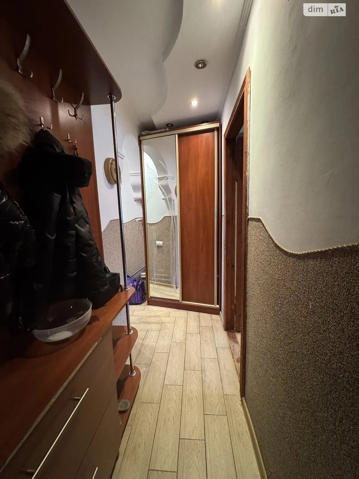 Сдается в аренду 1-комнатная квартира 29.8 кв. м в Львове, ул. Евгения Патона, 13 - фото 1