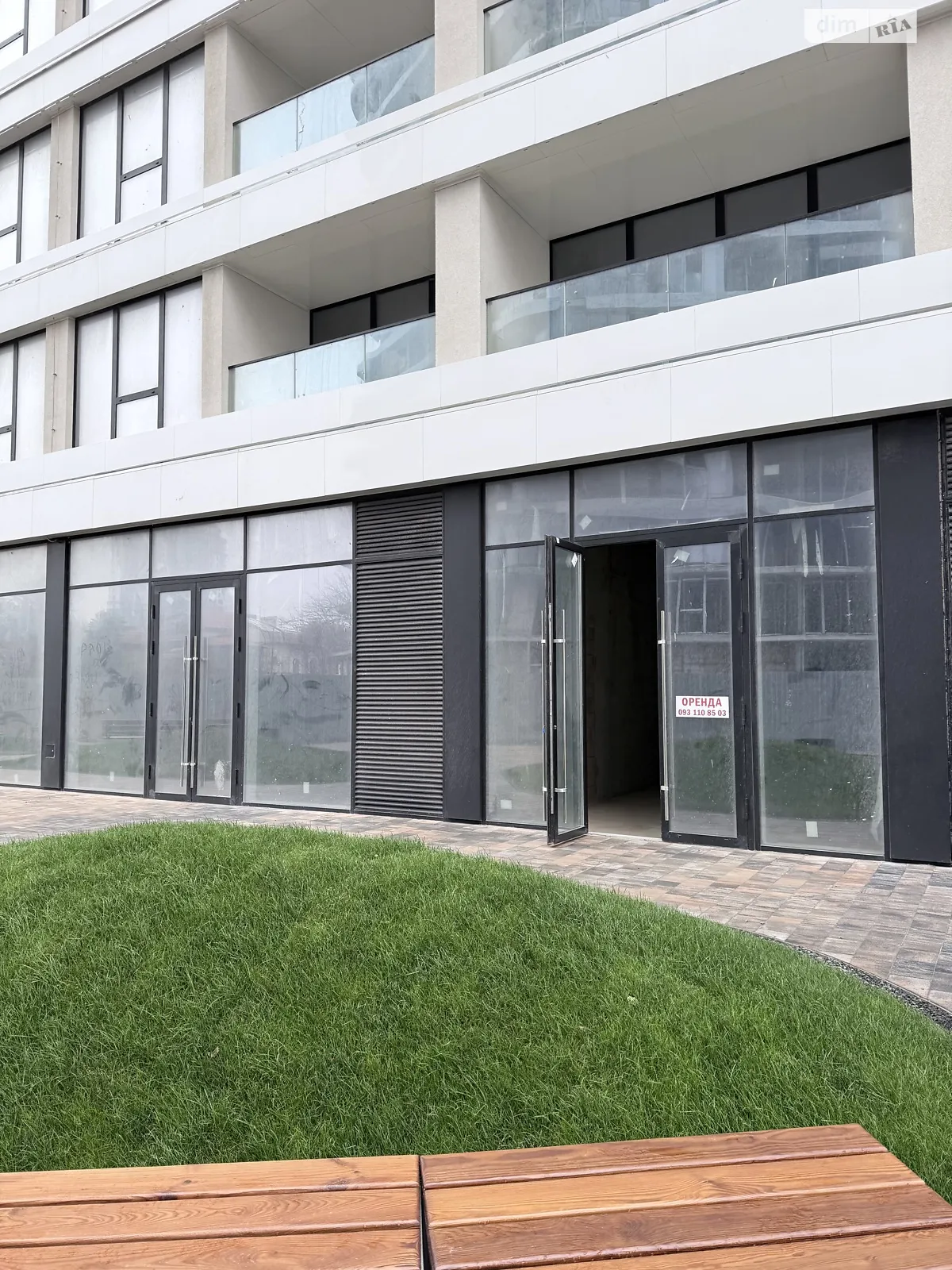 Сдается в аренду помещения свободного назначения 31 кв. м в 24-этажном здании, цена: 400 $ - фото 1