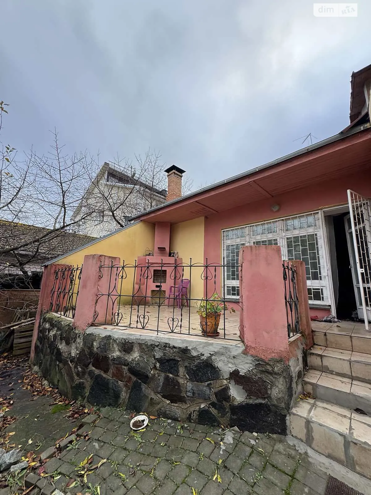 Продается дом на 2 этажа 164.1 кв. м с садом, цена: 153000 $ - фото 1