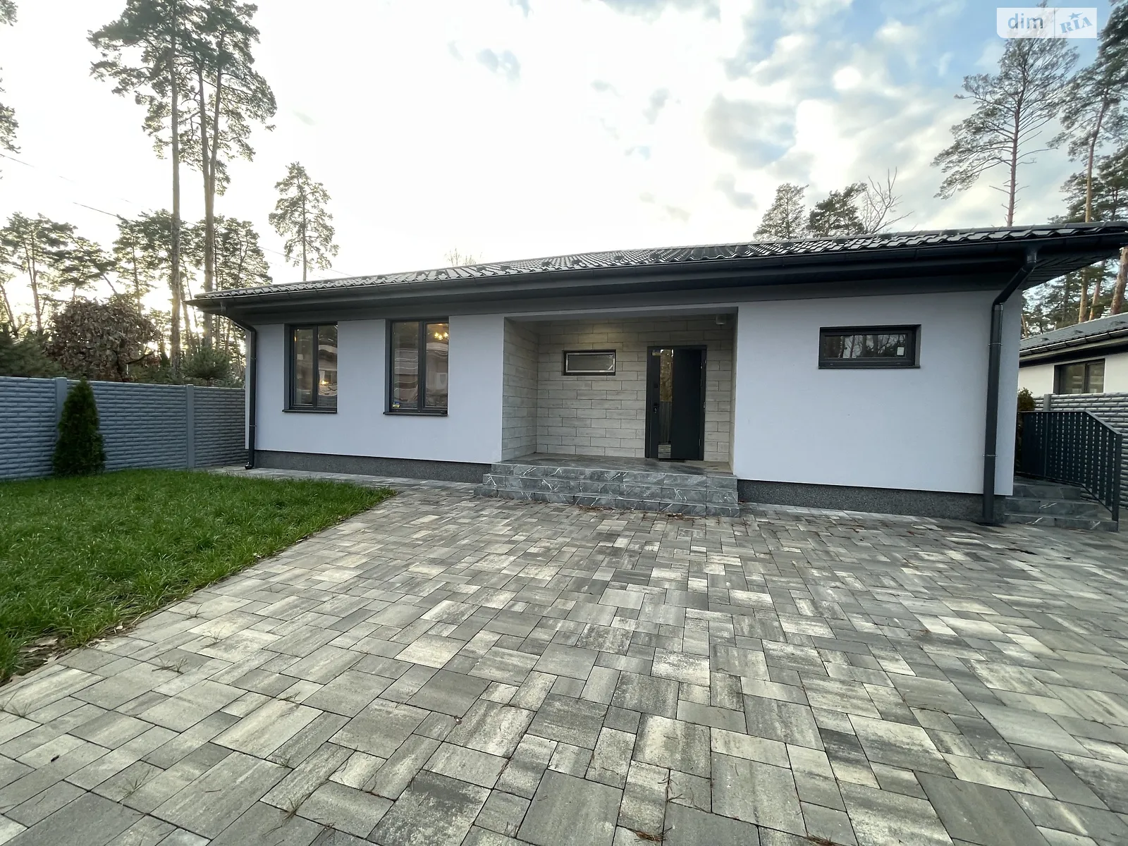 Продается одноэтажный дом 120 кв. м с мебелью, цена: 230000 $ - фото 1