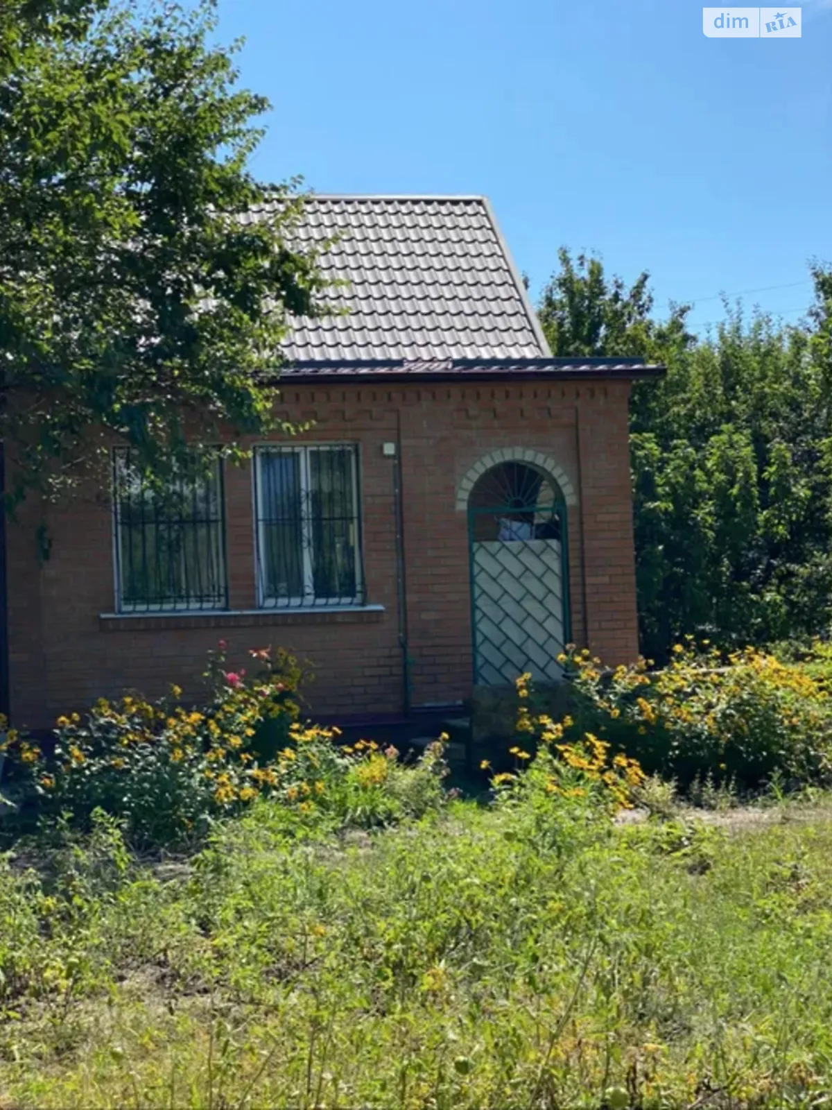 Продается дом на 2 этажа 60 кв. м с садом, цена: 35000 $ - фото 1